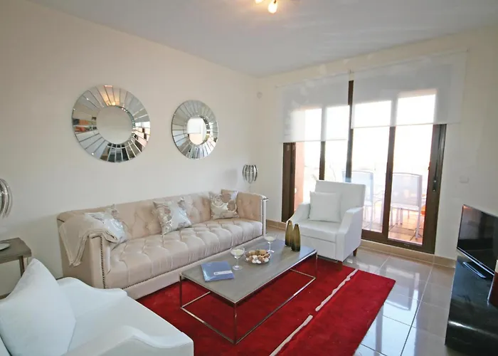 In With Sauna Эстепона