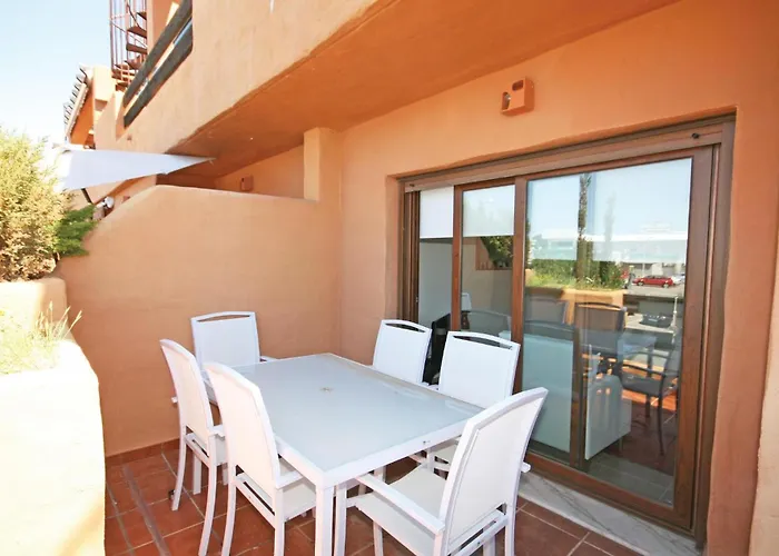 Lejlighed In With Sauna Estepona