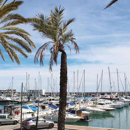 Cozy In With Sauna Estepona